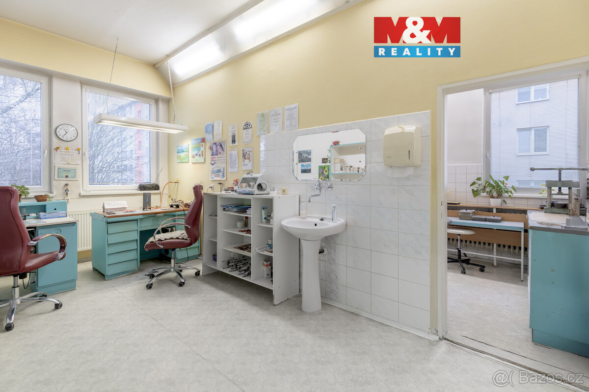 Prodej spoluvlastnického podílu zdravot. zařízení, Ostrava