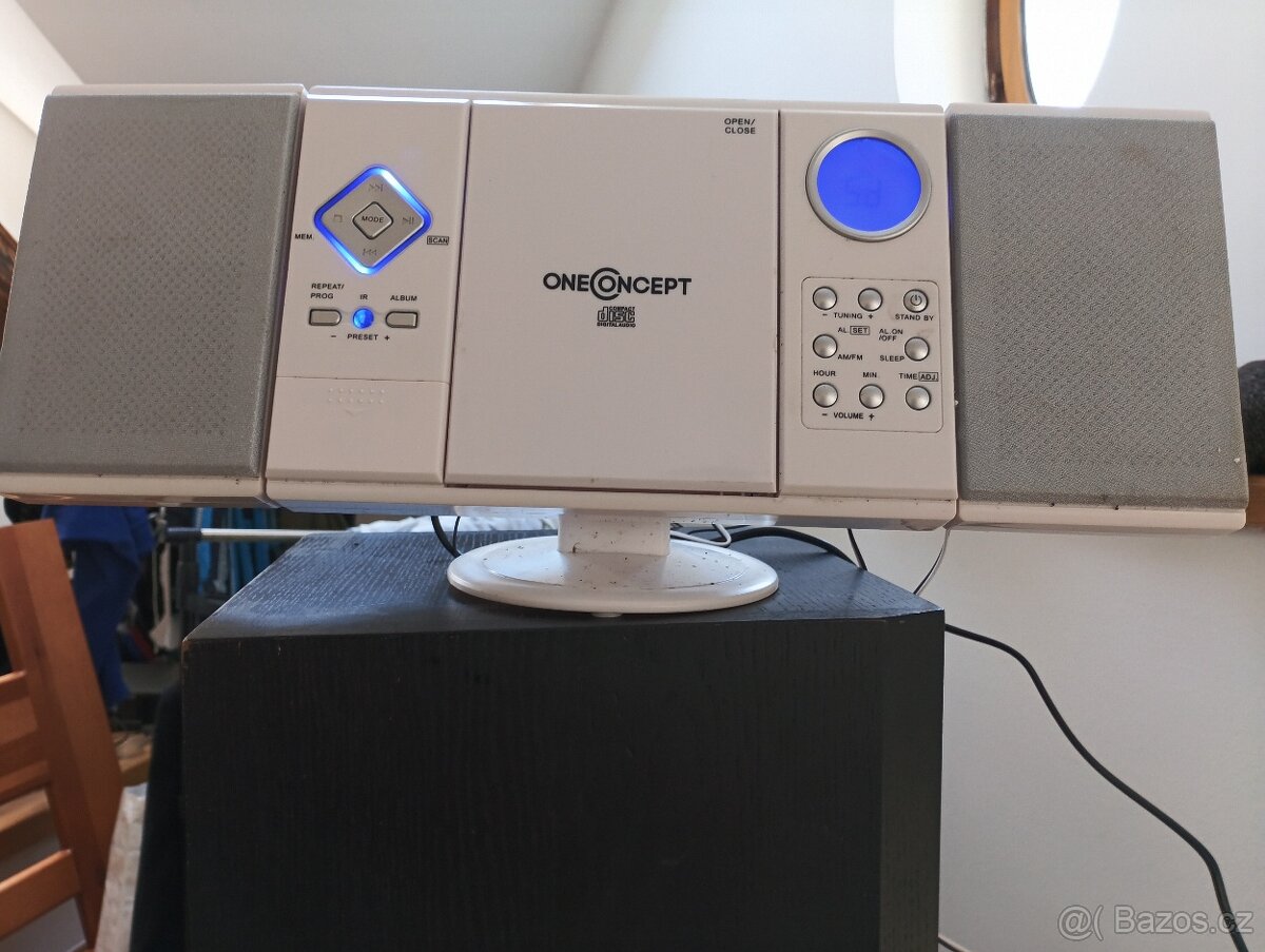 Stereo systém OneConcept s CD, rádiem a USB/SD přehrávačem