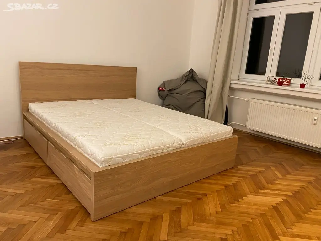 Postel Ikea Malm