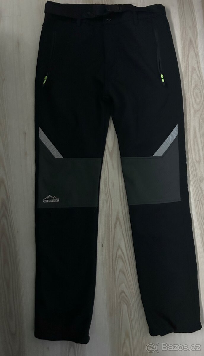 Zimní Softshellove kalhoty jako nové