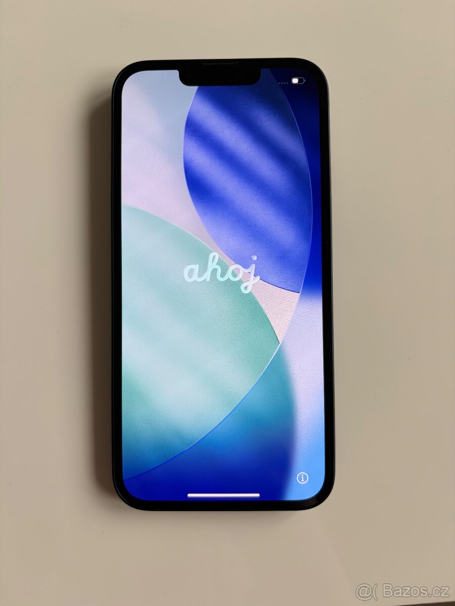 iPhone 13 128GB + Spigen Liquid Air + kabel 2m