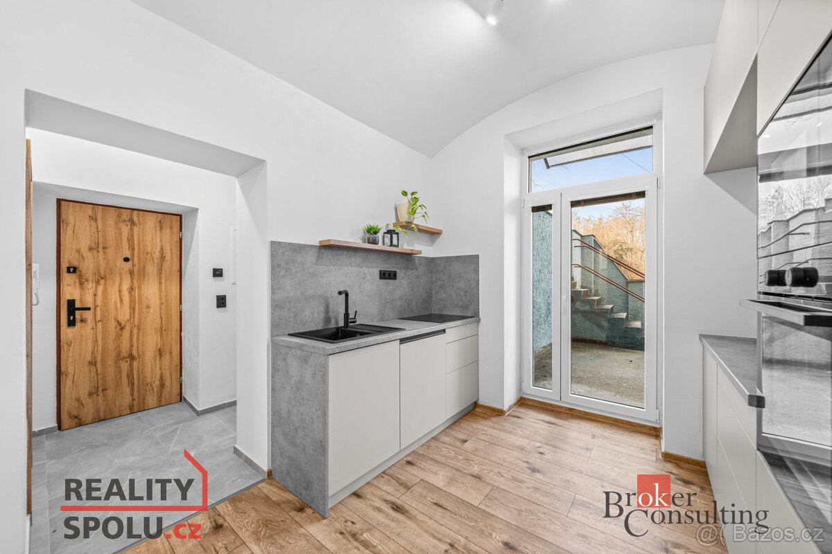 Prodej, byty/2+1, 56 m2, Křížkova 479/1, 30100 Plzeň, Plzeň-