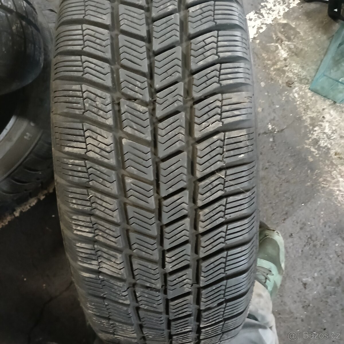 Pneu zimni 205/55R16