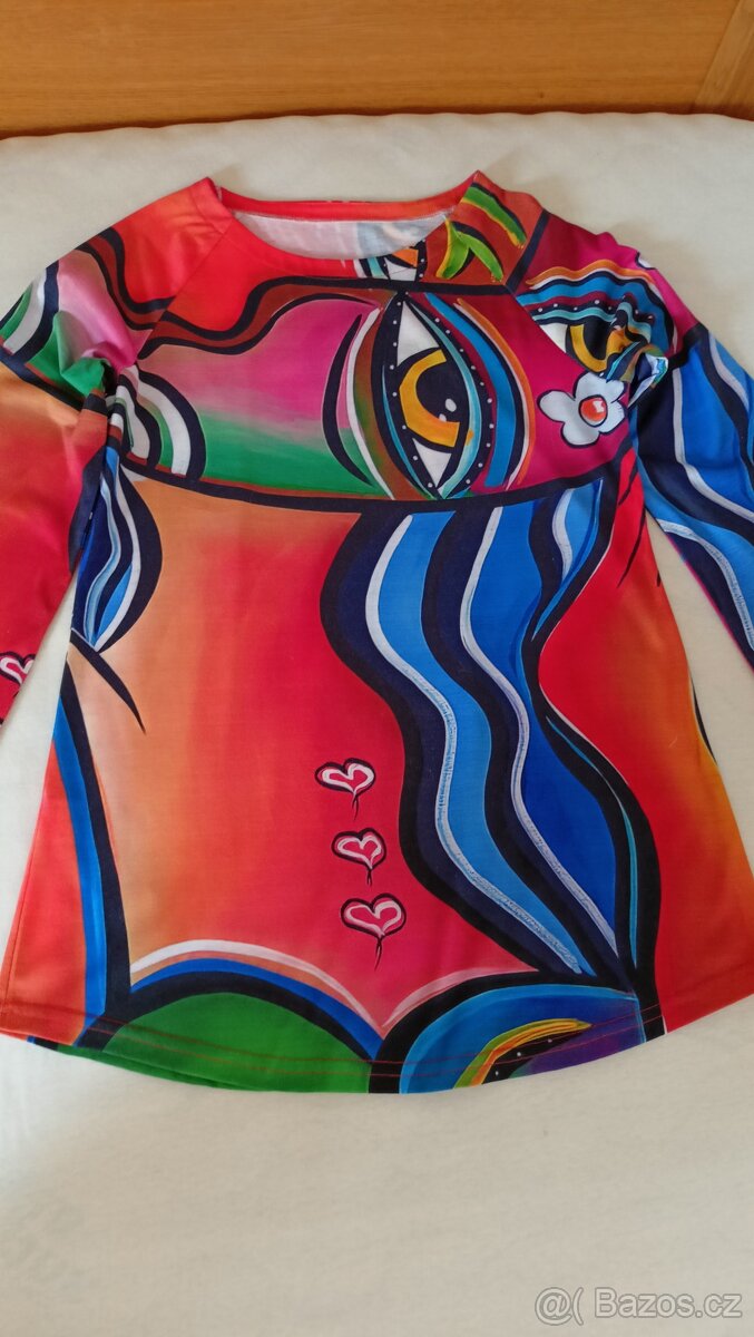 Dámské/dívčí tričko vel. S