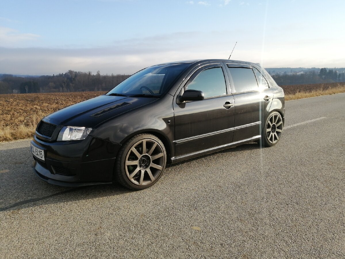 Škoda Fabia RS, GB, RHD, CZ RZ