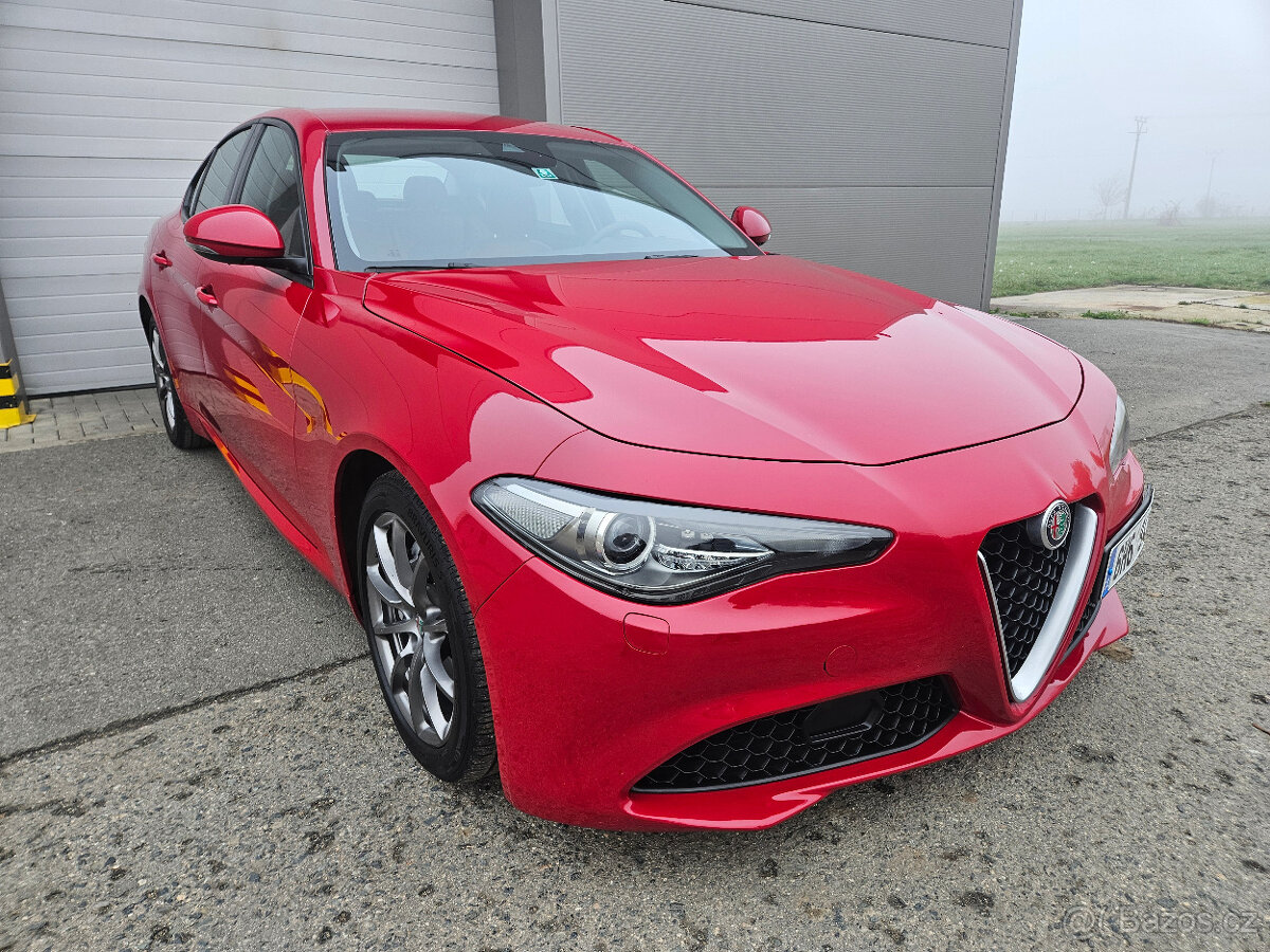 Alfa Romeo Giulia 2.0T 147 kW