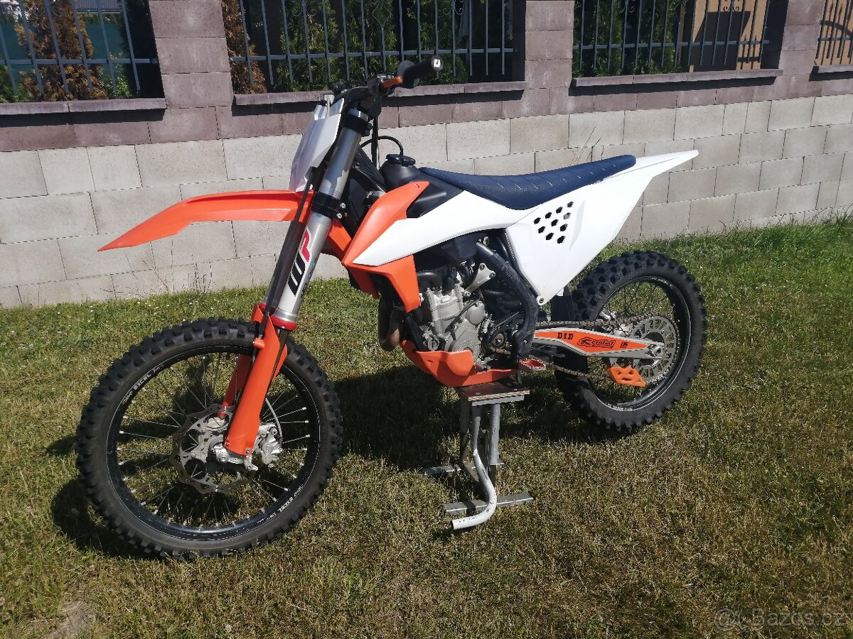 Prodám KTM SX-F 350,r.v.2020,93mth,koupena v ČR