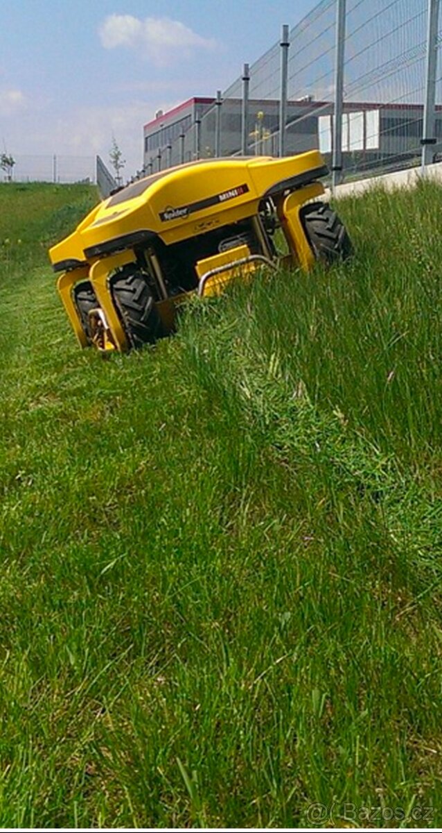 Sekání trávy