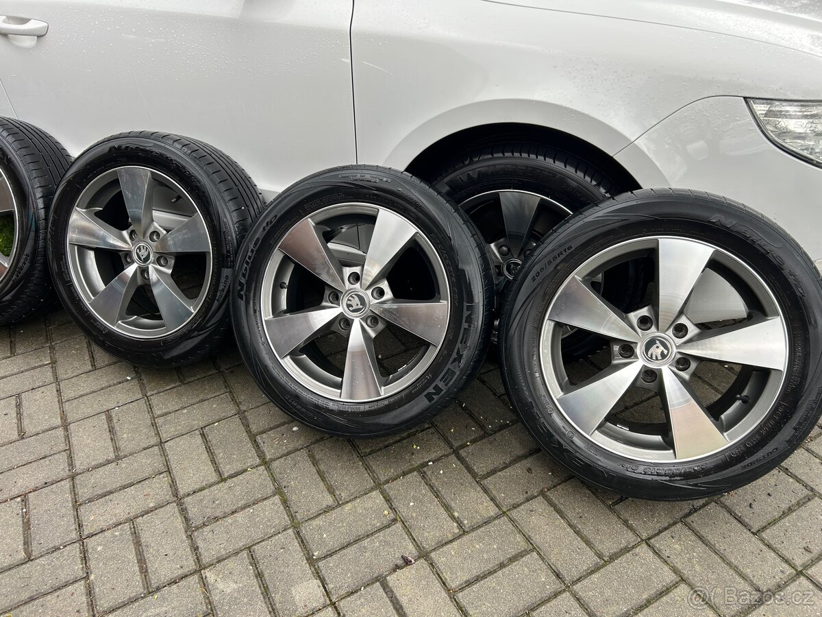 Alu +pneu letní Škoda 5c 112 r16