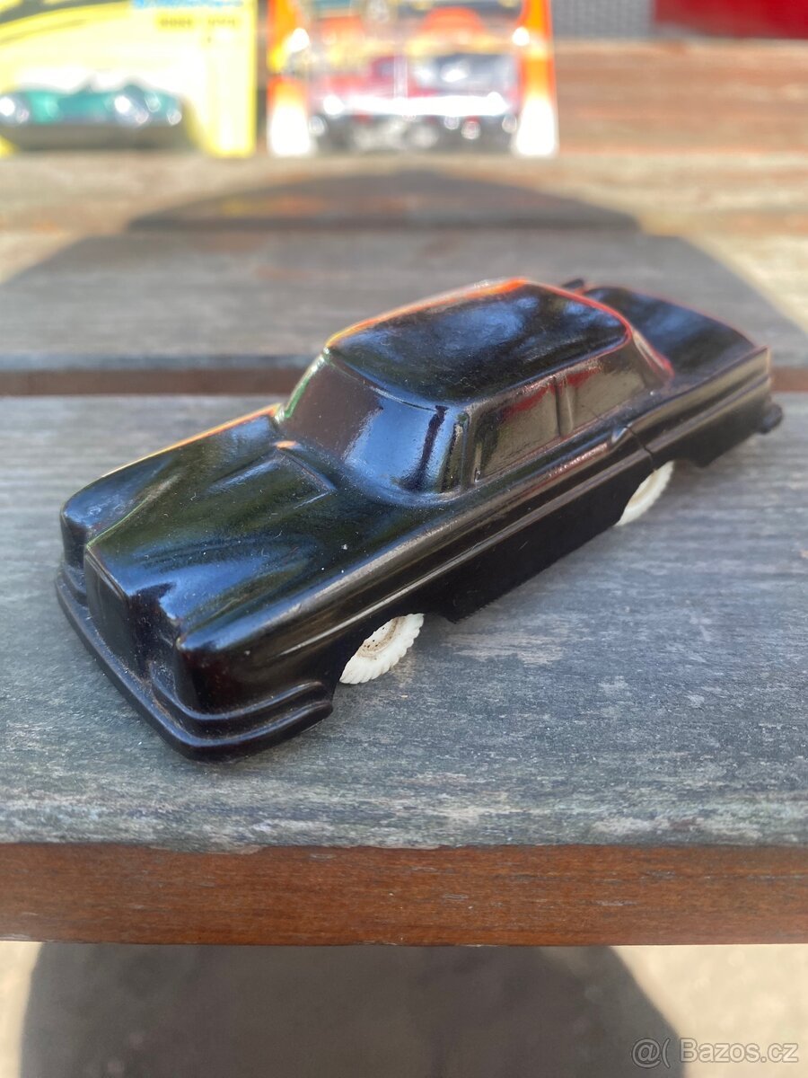 Bakelit Mercedes