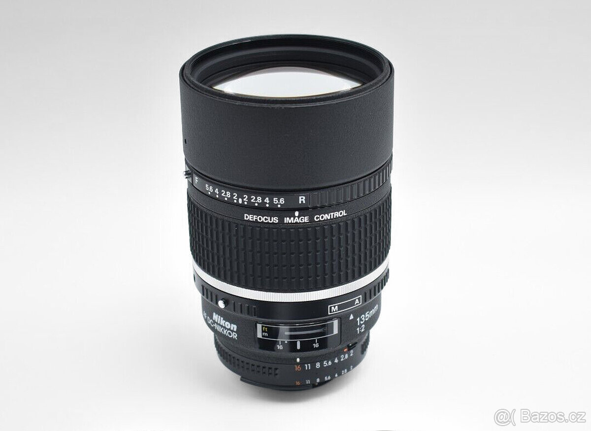 Nikon AF DC Nikkor 135mm f/2
