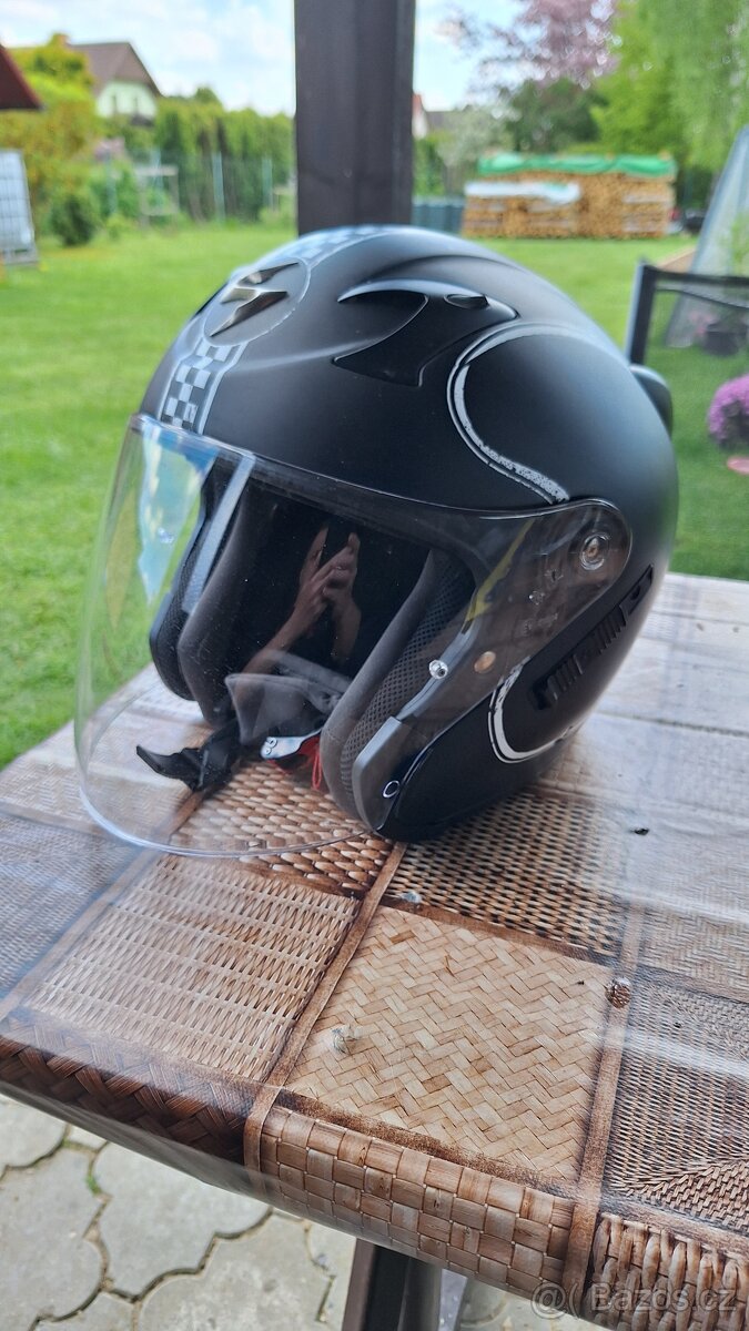Přilba Scorpion EXO 220