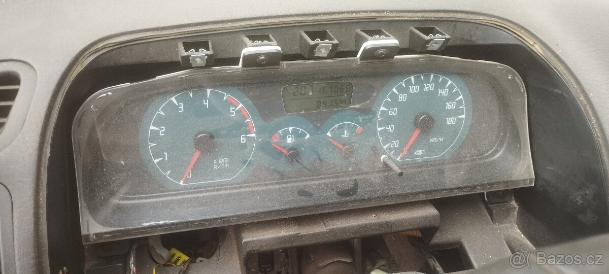 Díly Nissan terrano 2 a maverick