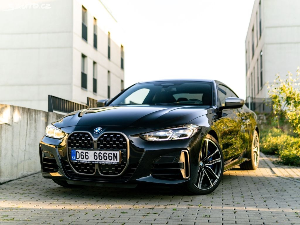 BMW M440i xDrive, 2022, Záruka, 360° kamera, Plná výbava