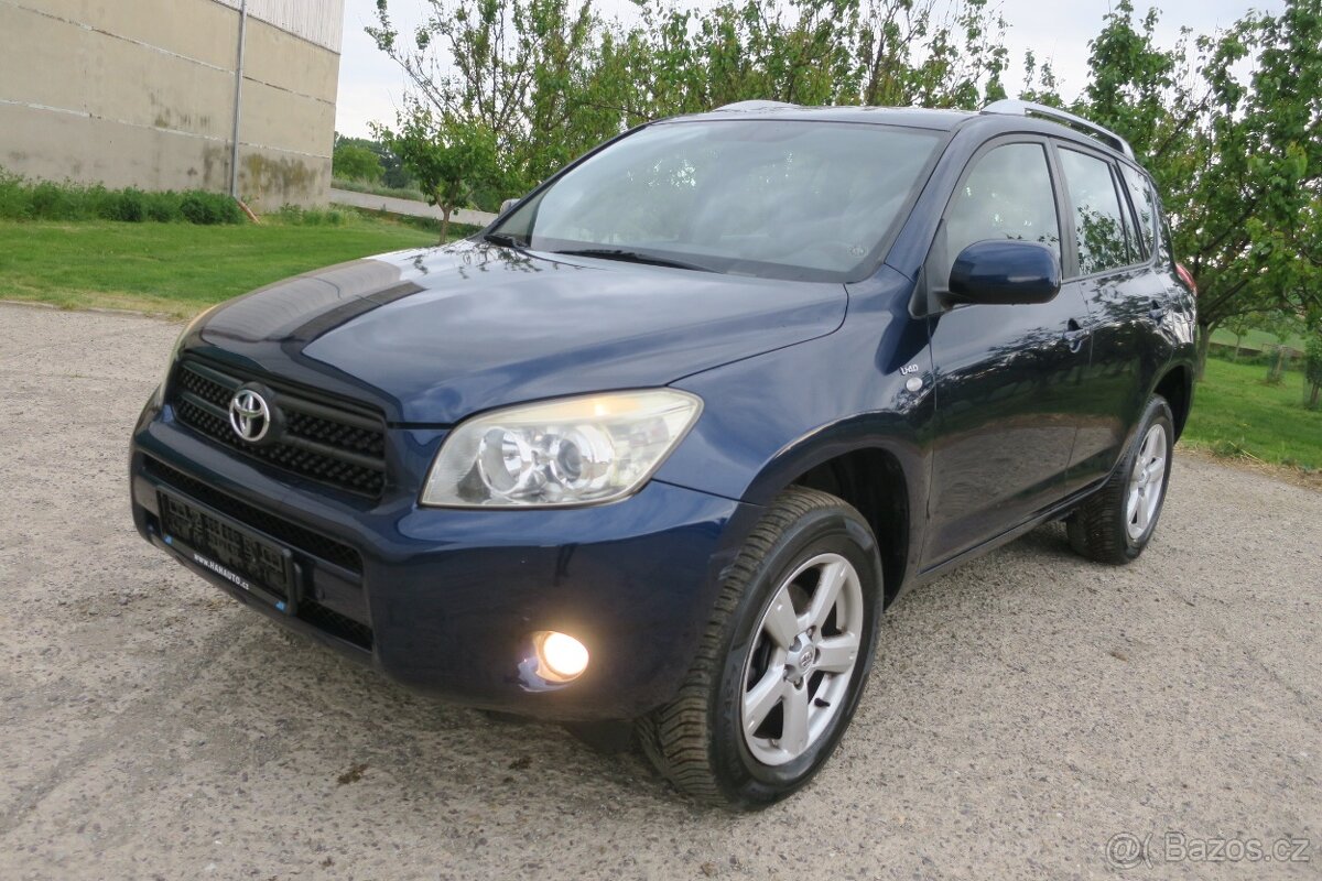 TOYOTA RAV4 2.2D4D, 100 kW, 1.MAJITEL, BEZ KOROZE