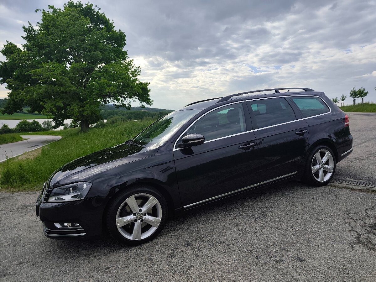 Volkswagen PASSAT KOMBI - 209tis/km - DSG - 2011