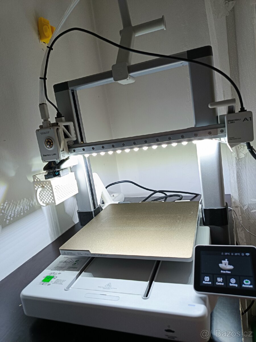 3d tiskárna Bambu lab A1 s Ams lite
