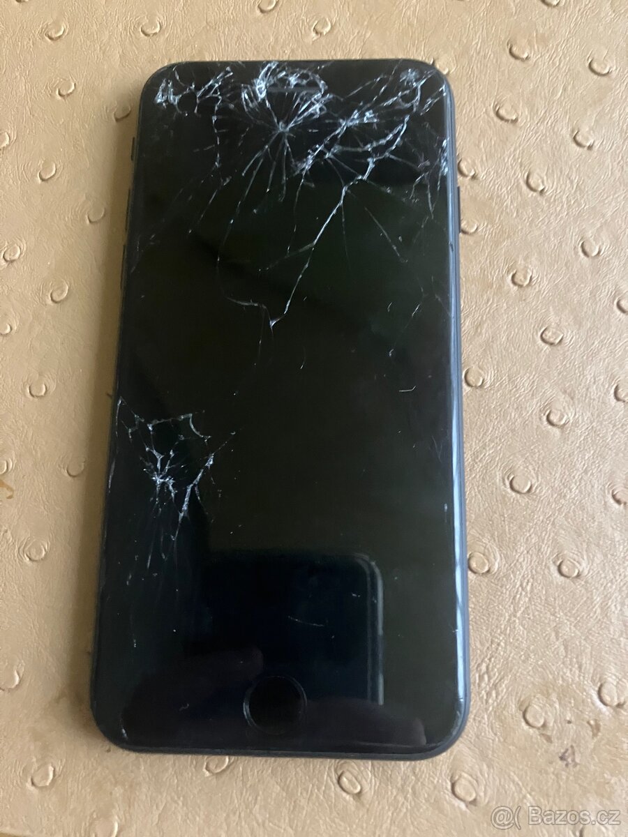 iPhone SE 128GB