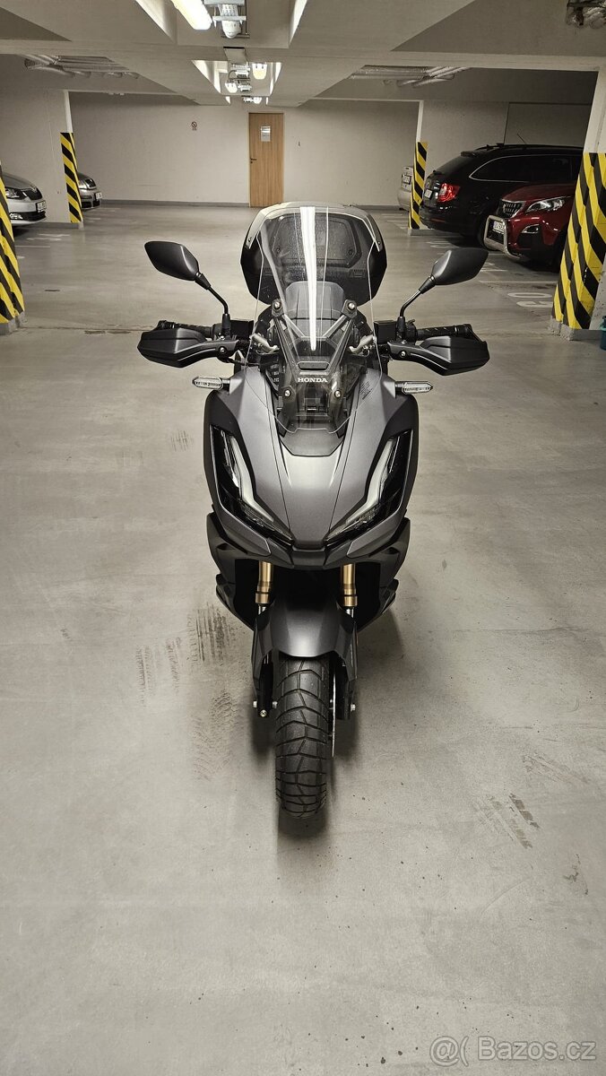 Honda ADV 350