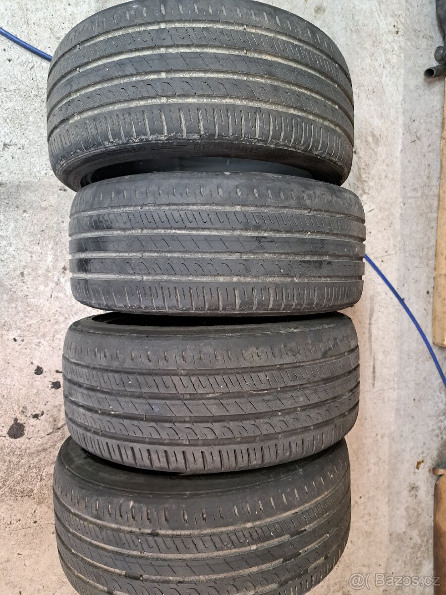 225/40 R18 letní