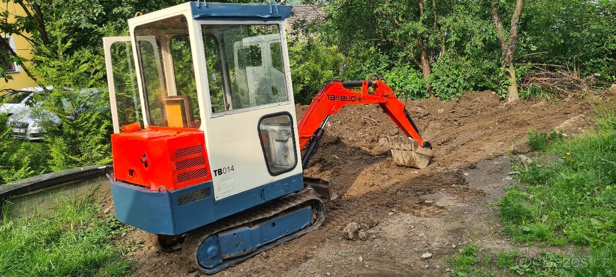 Minibagr Takeuchi