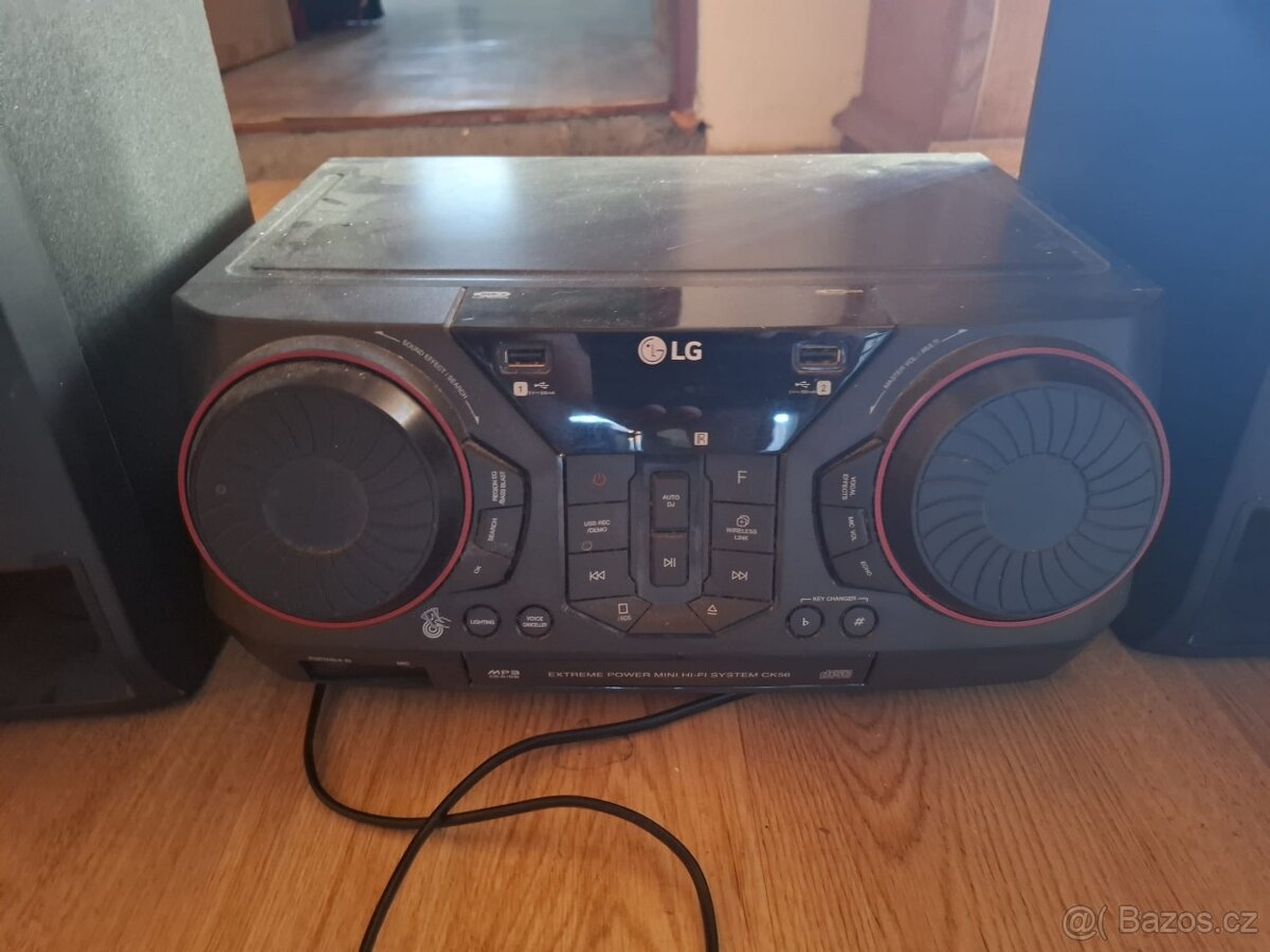 HiFi věž