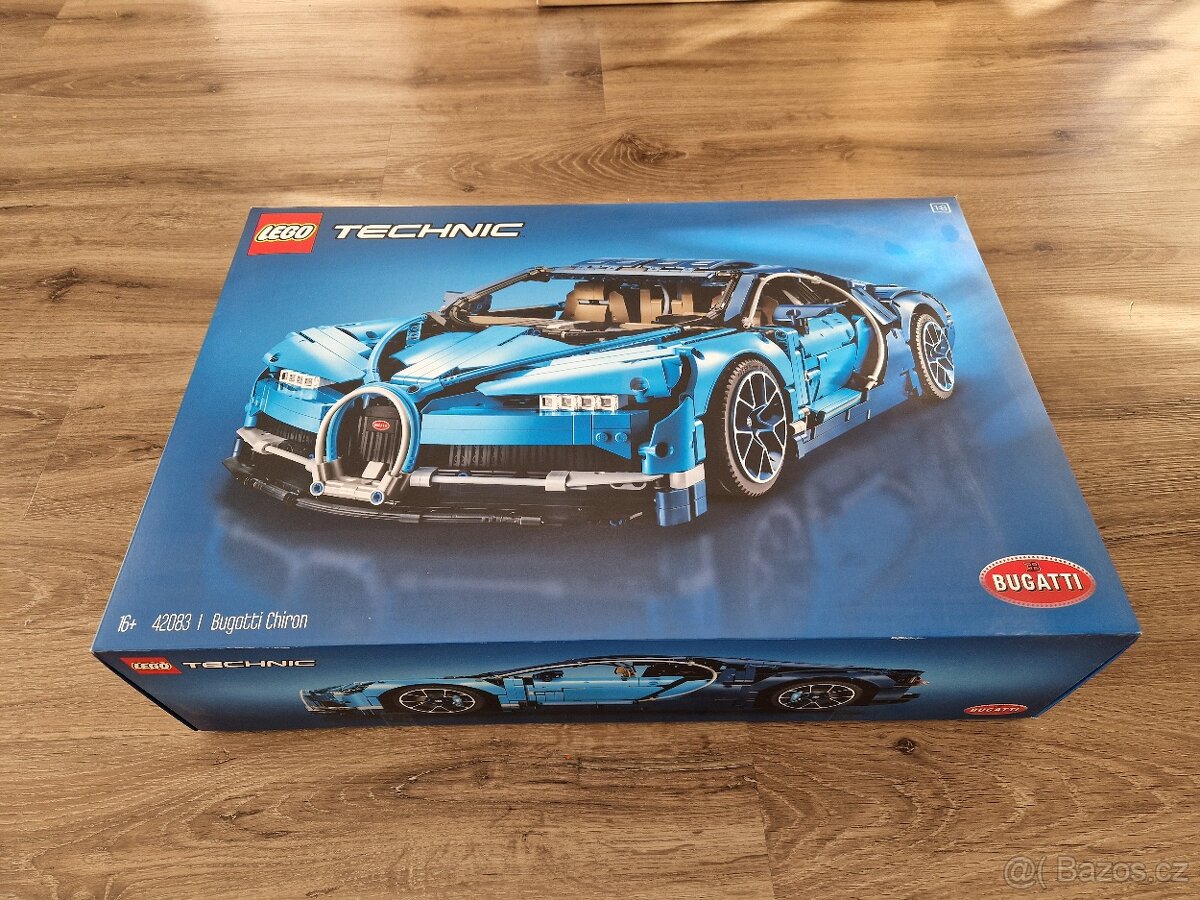 Bugatti Chiron 42083