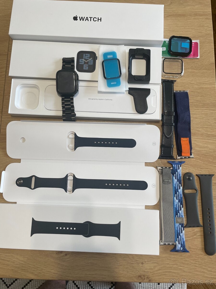 Prodám hodinky Apple Watch SE 2g.2022 32 GB/GPS