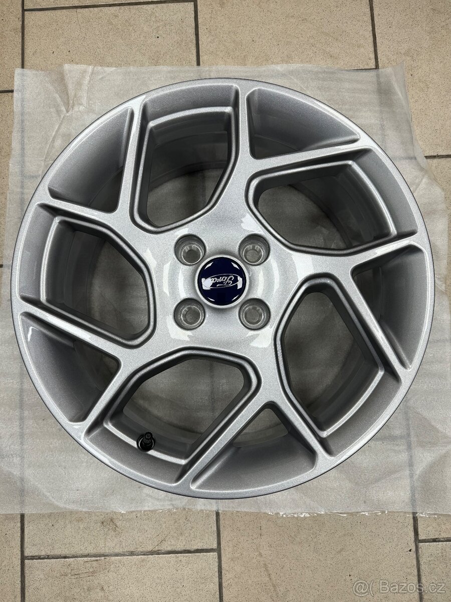 Alu kola Ford Fiesta ST nová sada + senzory TPMS