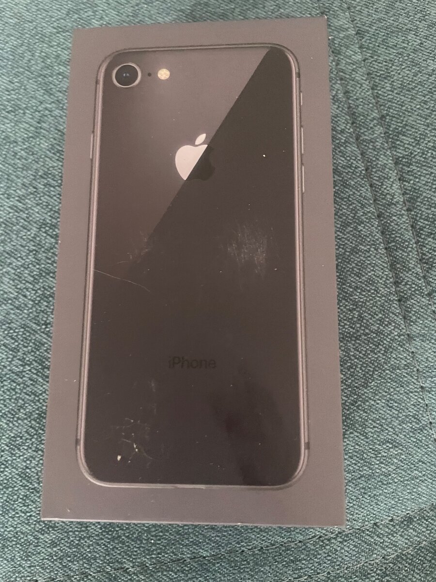 iPhone 8 64 gb