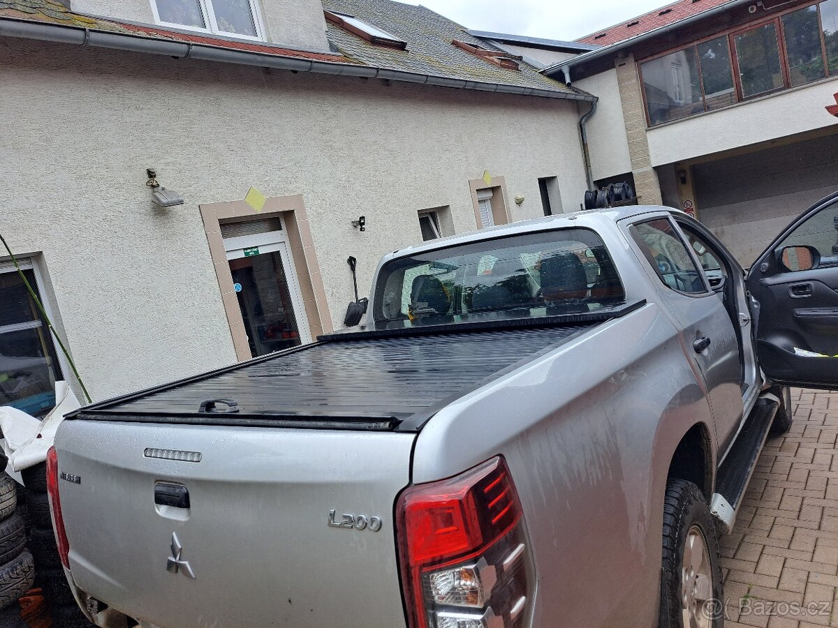 Roleta na nástavbu Mitsubishi L200