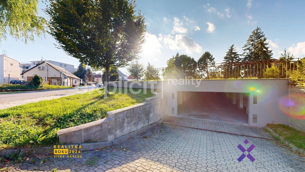 Pronájem garáže 18 m², Zlín - Santražiny, ev.č. 02439
