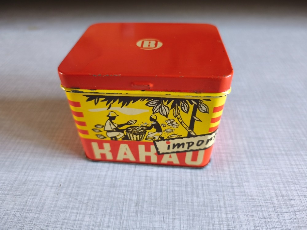 stará plechovka retro kakao