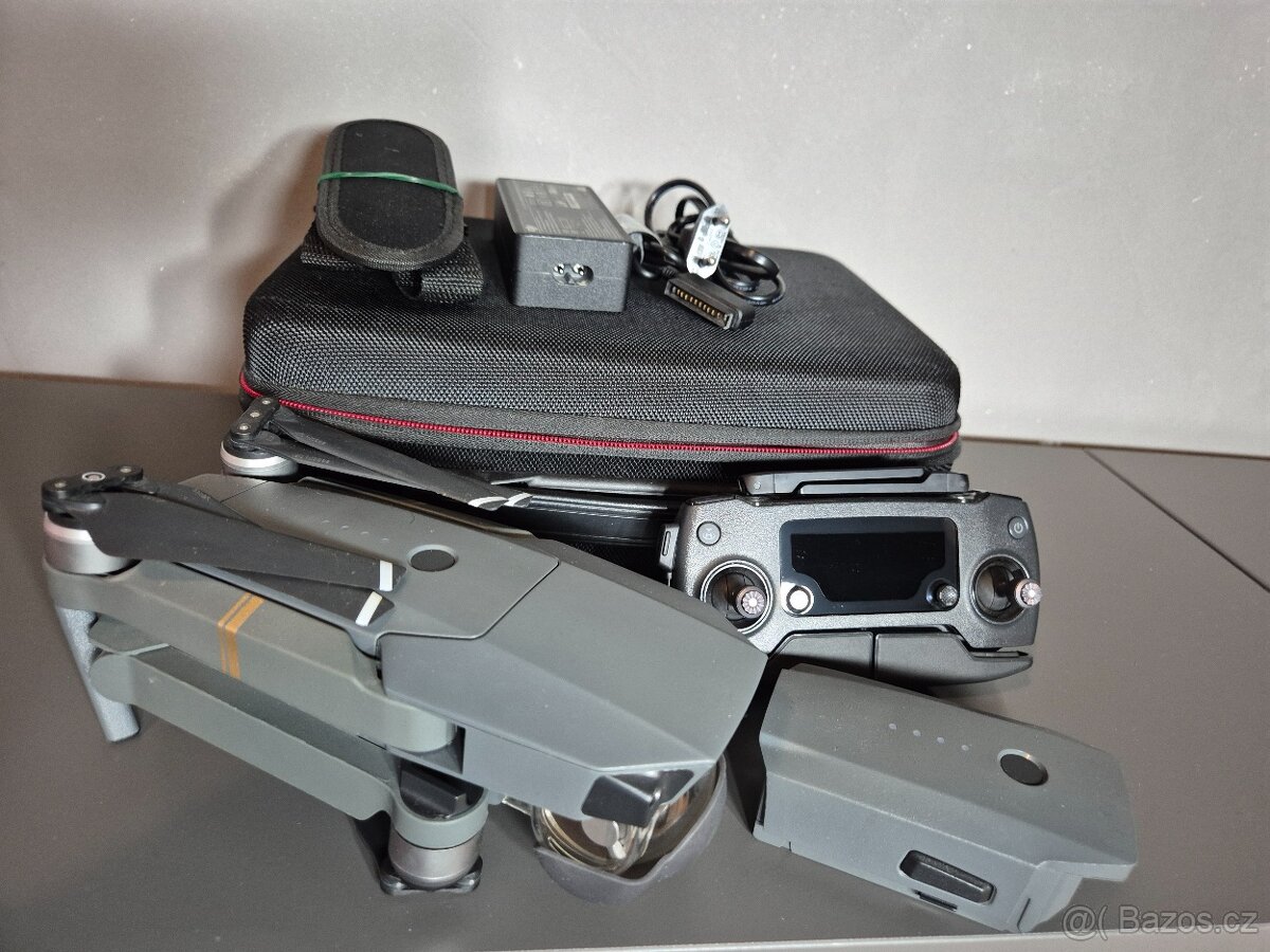 DJI Mavic Pro – zánovní dron s příslušenstvím