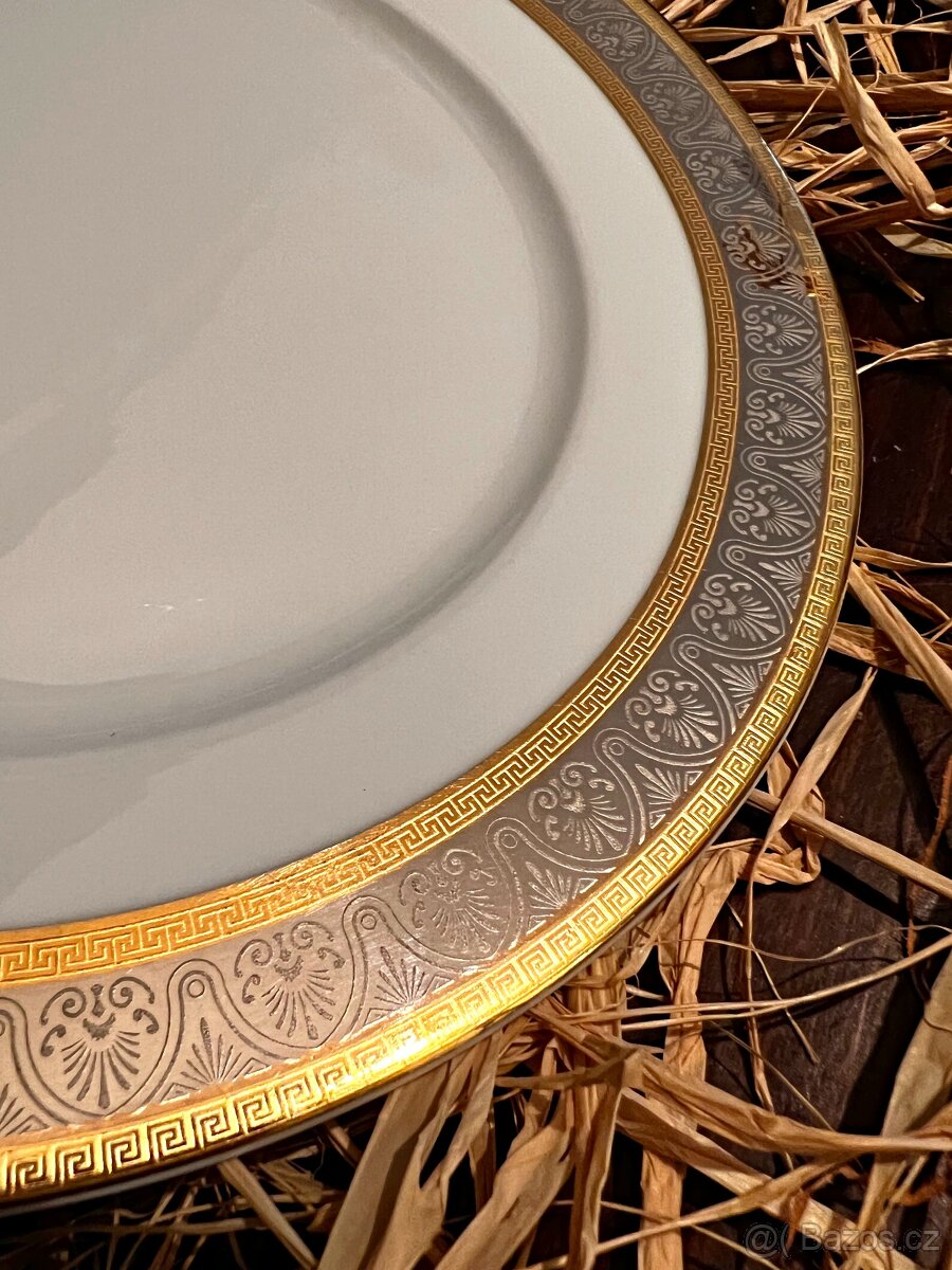 Thun Porcelánový talíř mělký zlacený dekor