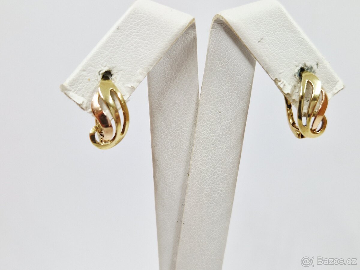 Zlaté náušnice