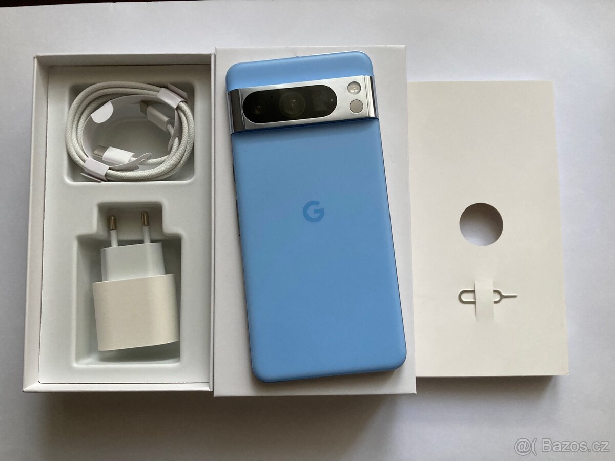Google Pixel 8 Pro 12 / 128 GB TOP stav + příslušenství
