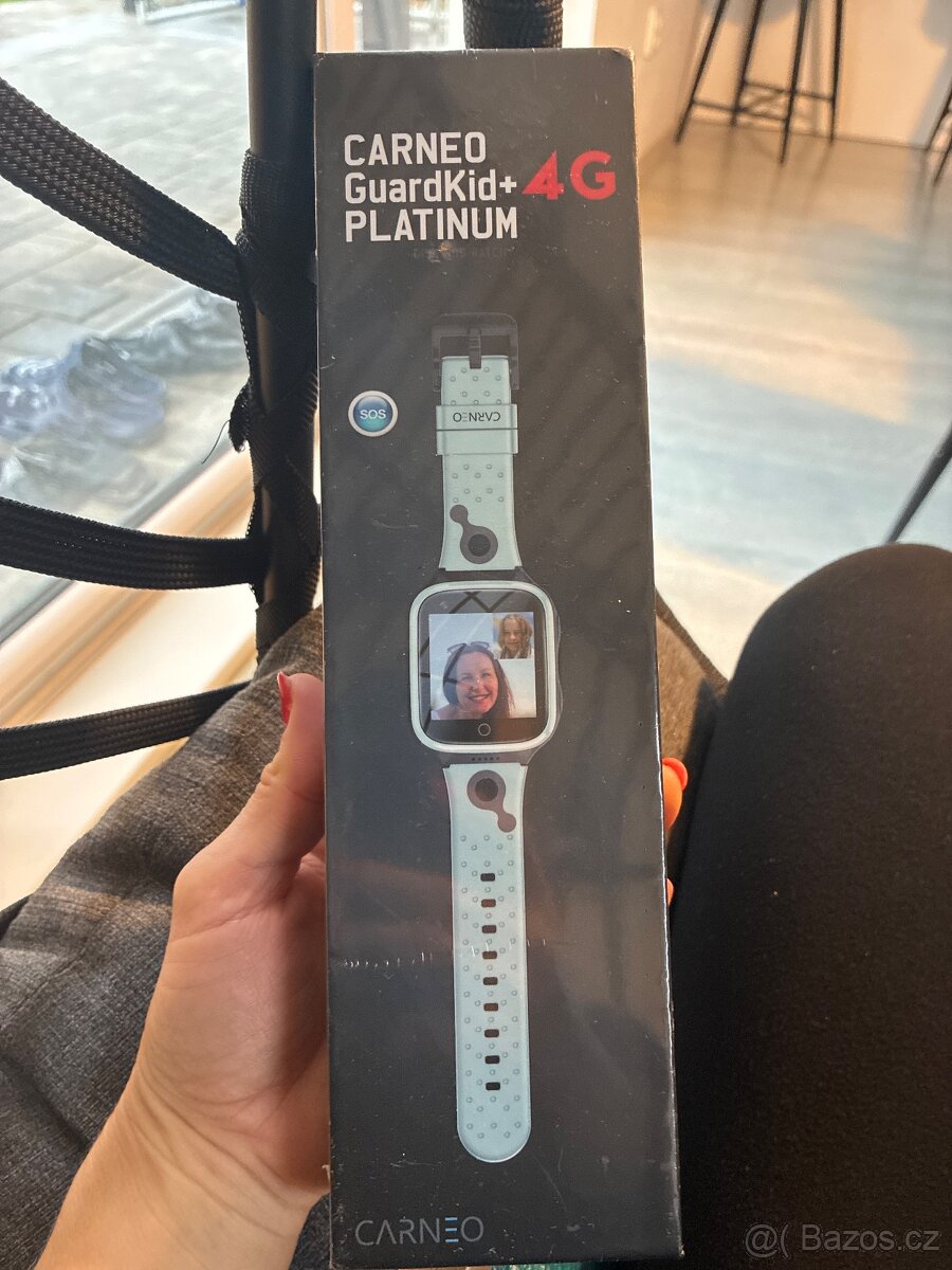 Chytré hodinky Carneo GuardKid 4G