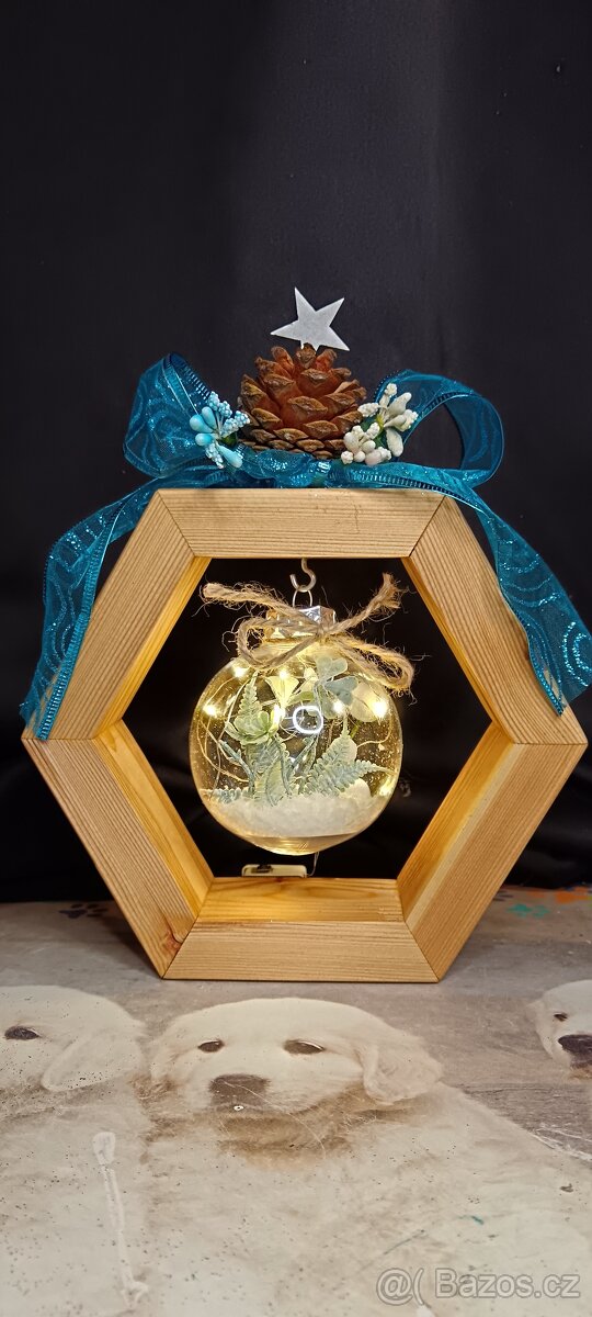 Dřevěná vánoční dekorace