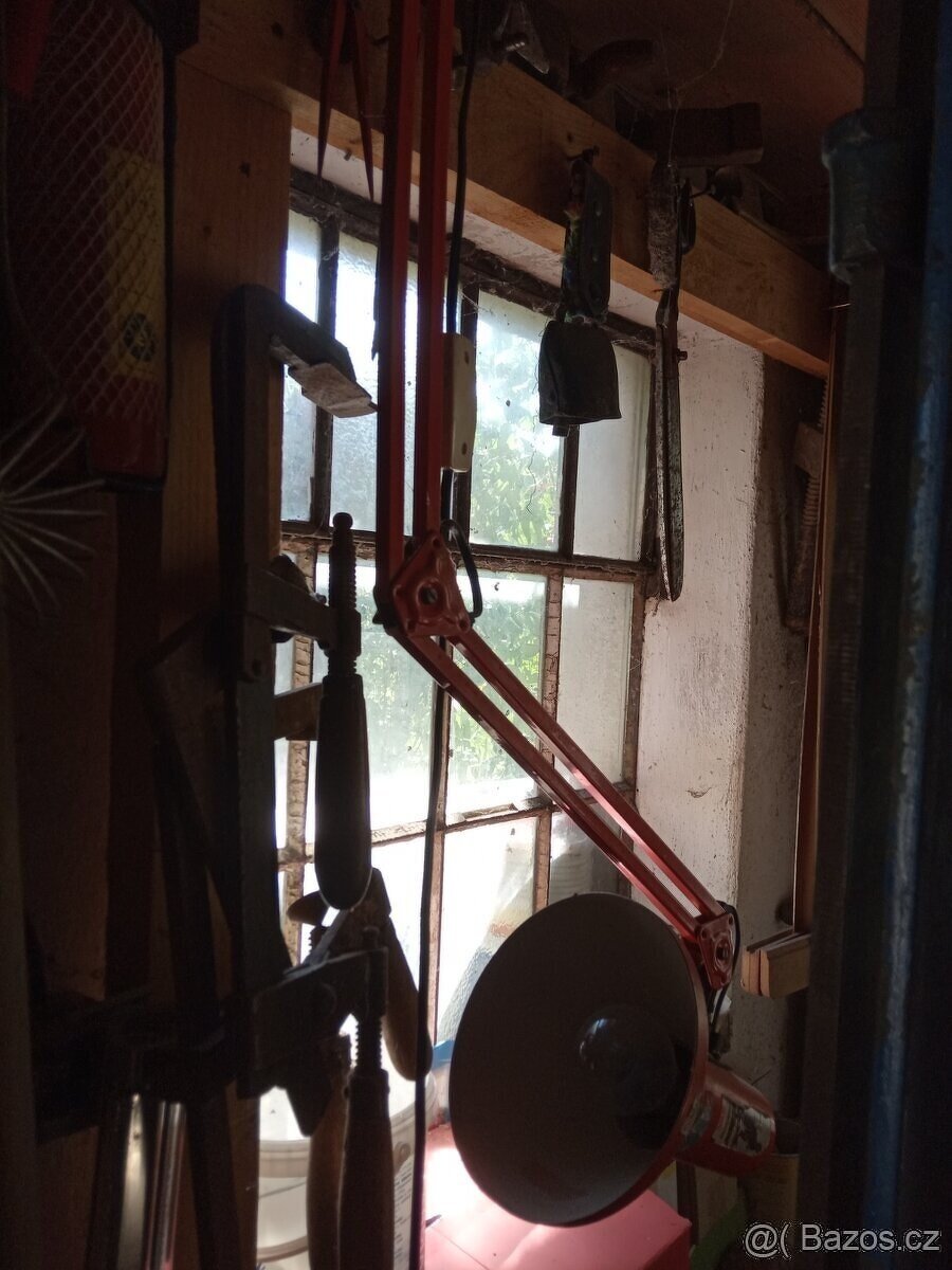 Retro lampa oranžová