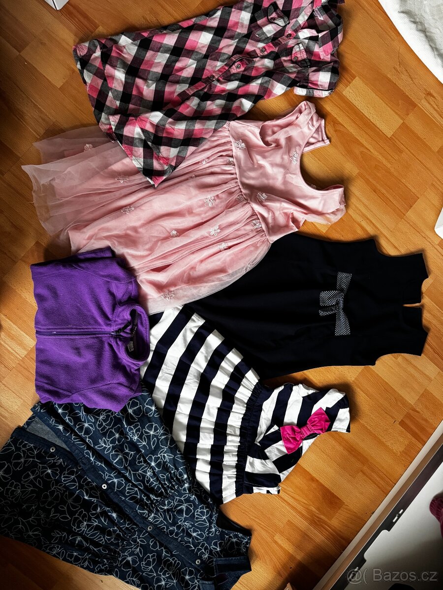 Šaty - oblečení - dívky 7-9 let