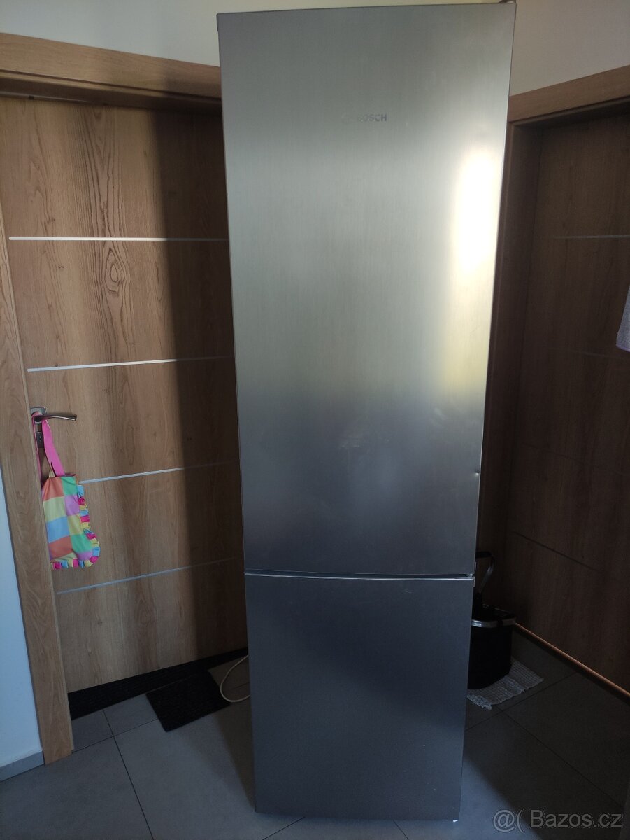 Prodám lednici Bosch