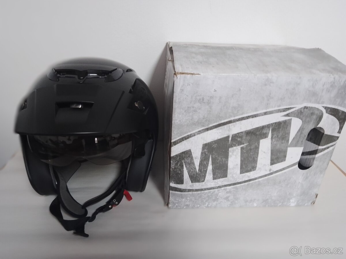 Prodám moto přílbu MTR