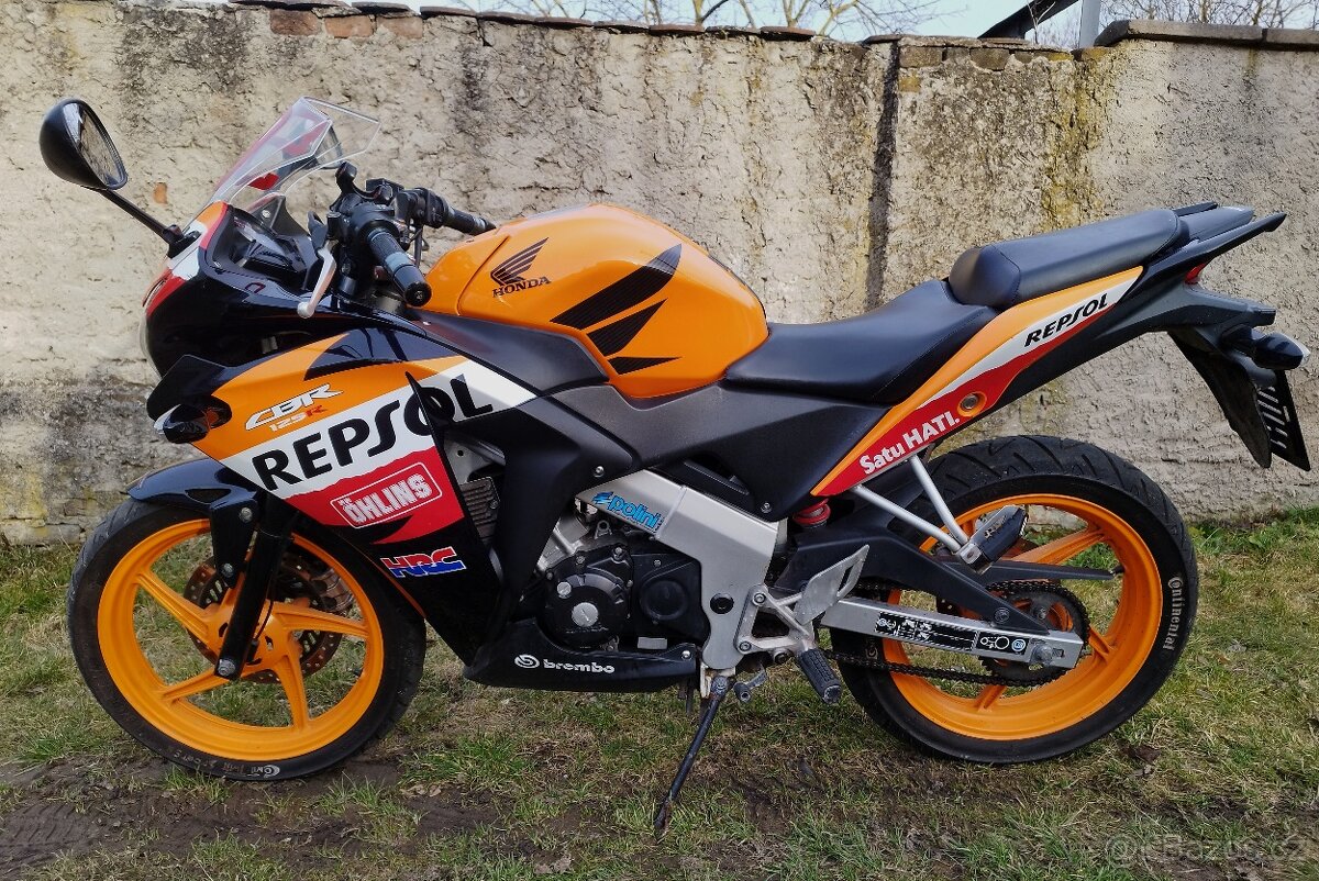 Honda cbr 125r