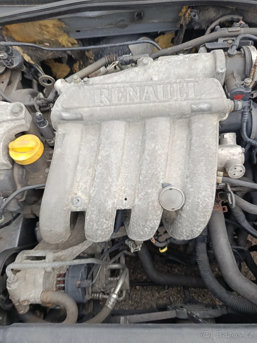 Renault Laguna 2.0 dci rok 2009