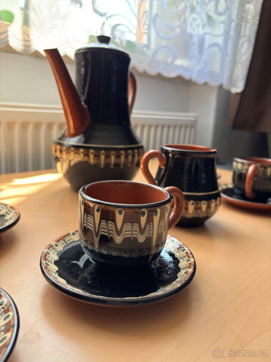 Bulharská retro čajová souprava - černá