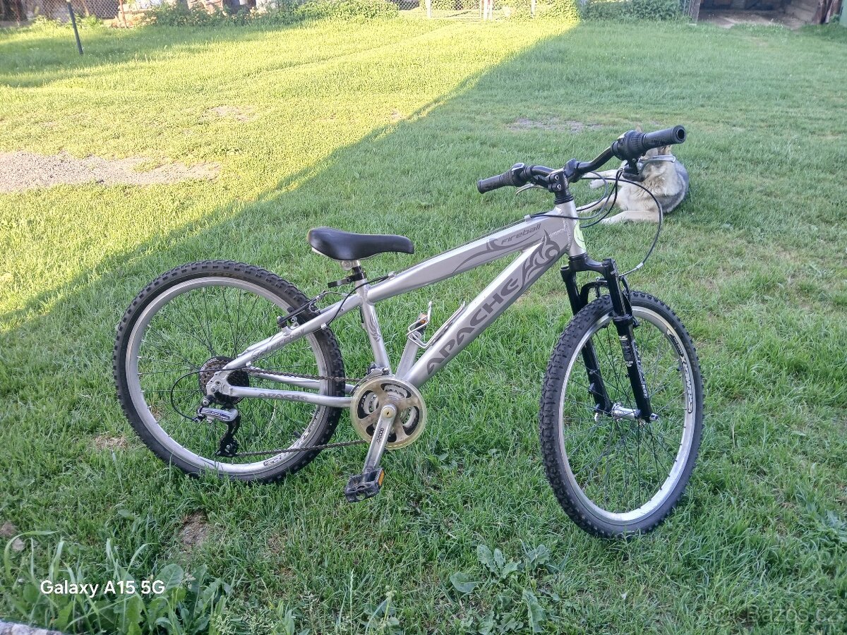 Dětské kolo apache