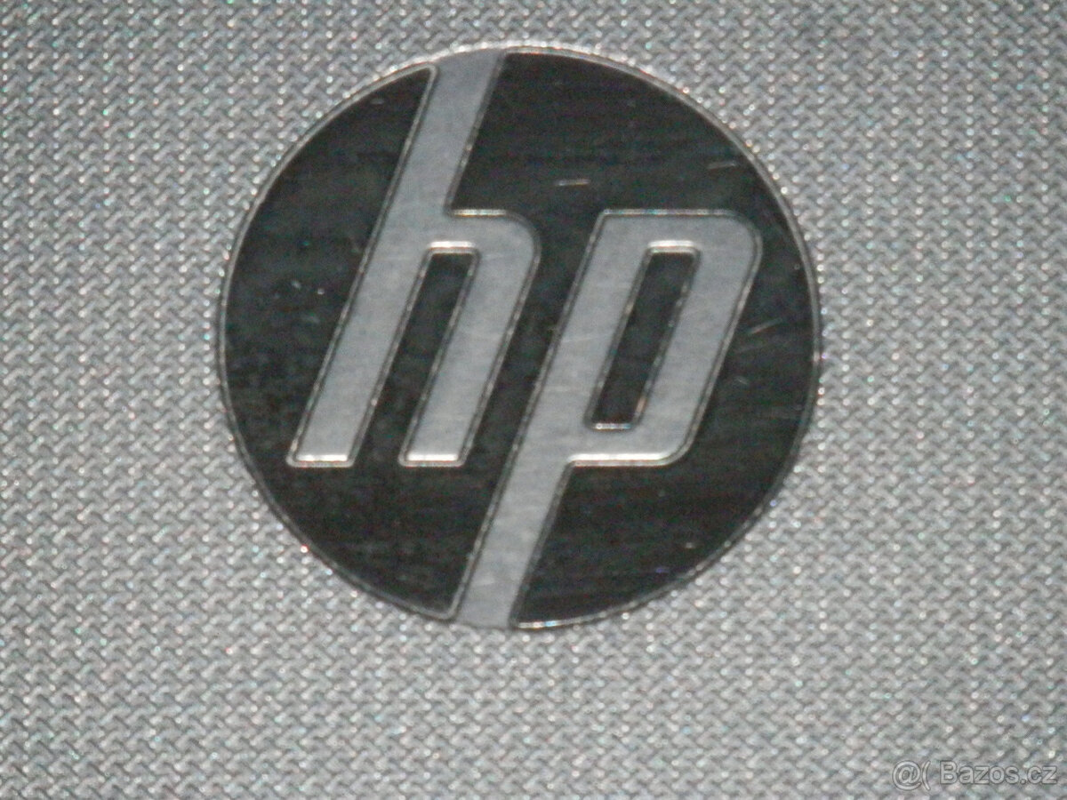 Plně funkční notebook HP.