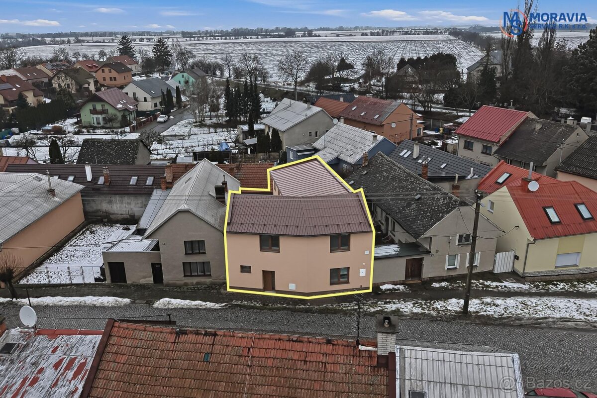 Prodej rodinného domu 5+1, 242 m and sup2;  Bohuňovice ul. V
