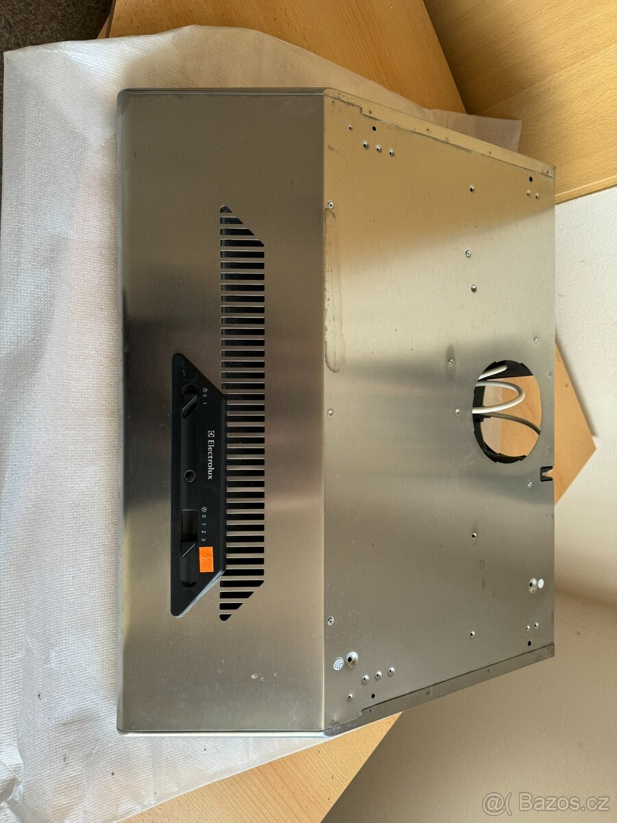 Digestoř nerez Electrolux